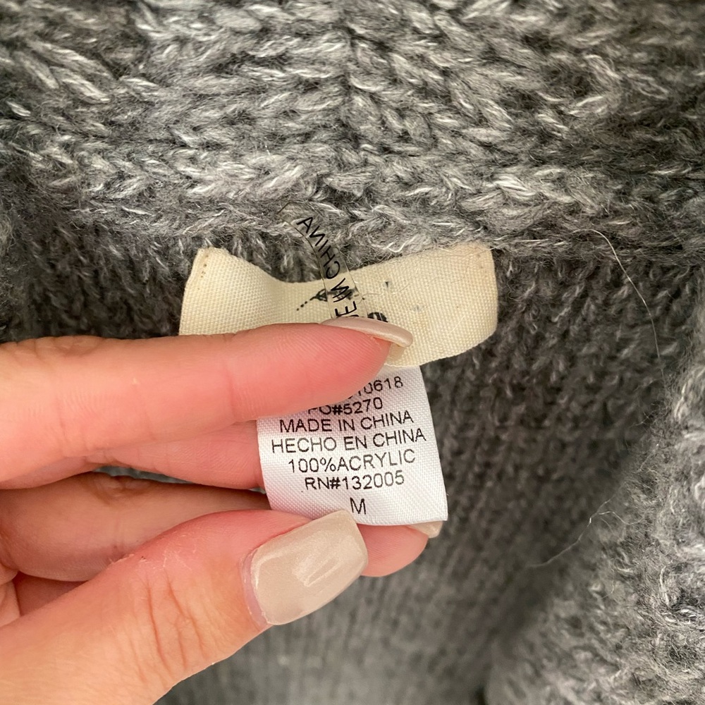 Grey Ruffle Sweater Vest - Picture 4 of 4